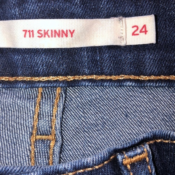 LEVIS size 24 jeans - Picture 5 of 7